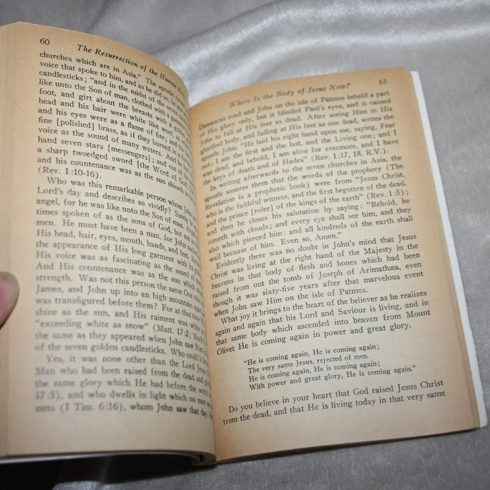 📖 The Resurrection of the Human Body · 1937 Vintage Paperback (ba)